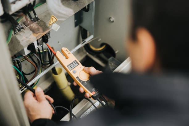 Best Affordable Electrician  in Hamilton, TX